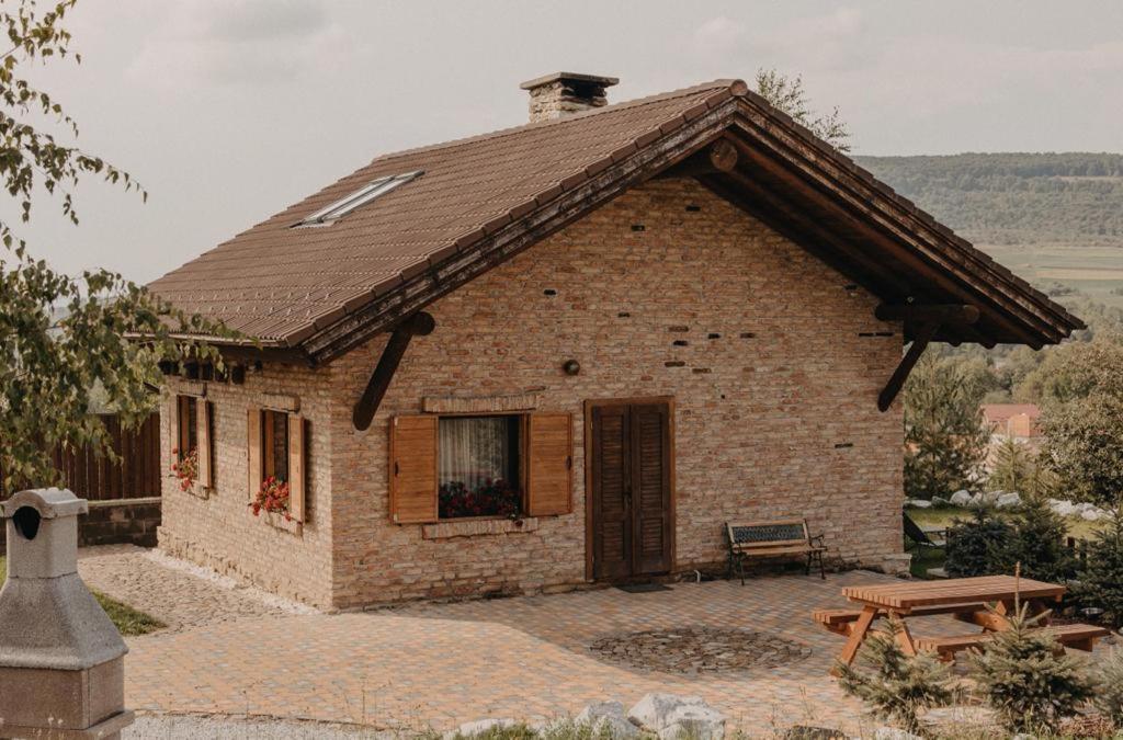 Honey Home Bistriţa Kültér fotó